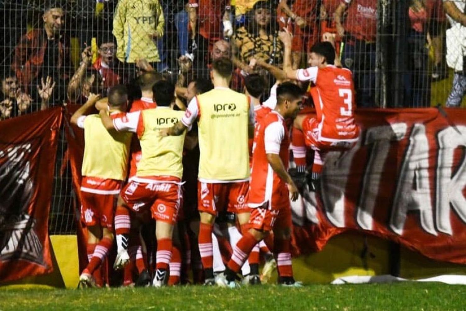 Victorias de Ferro y Quilmes  en el incio de la tercera del Clausura