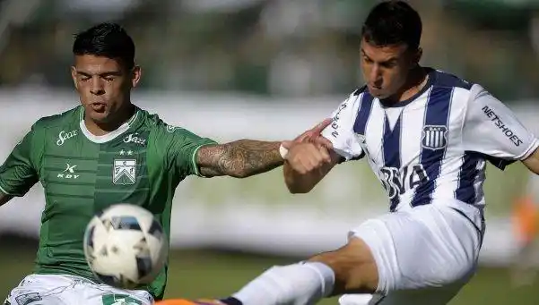Talleres derrotó a Ferro y se escapa en la B Nacional