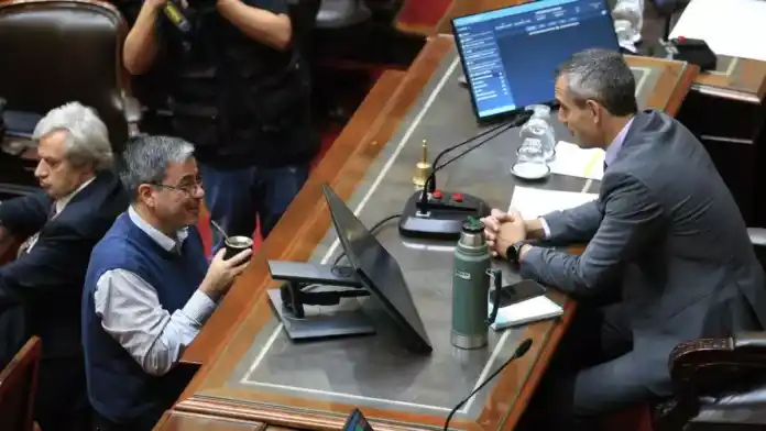 Milei llamó a extraordinarias: Corte, Ficha Limpia y fin de las PASO