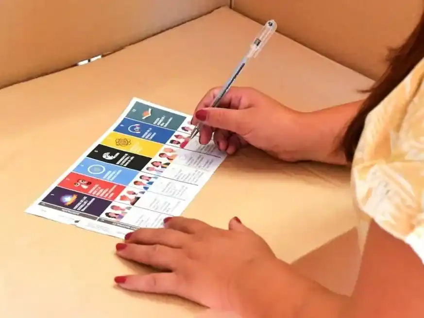 Las elecciones nacionales tendrán por primera vez boleta única en Santa Fe.