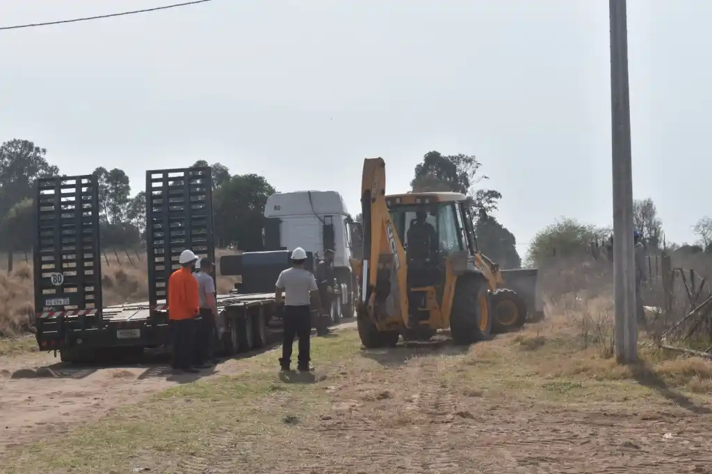 Guaminí: Después de un año comenzaron los trabajos en el sistema de desagües cloacales de Laguna Alsina