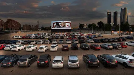 Preparan abrir un autocine en La Carlota