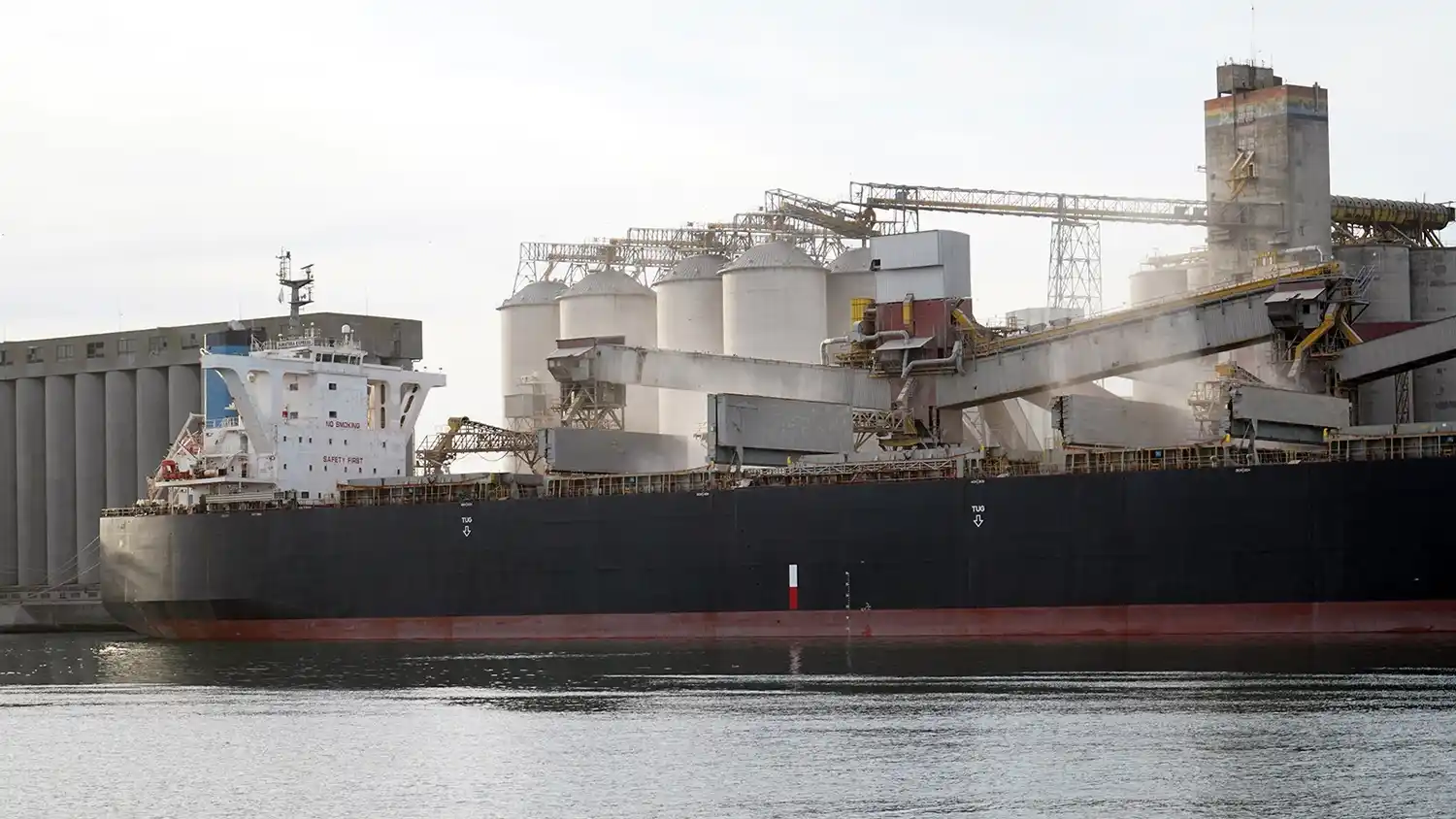 Puerto. Los participantes tomarán una imagen del sector a elección