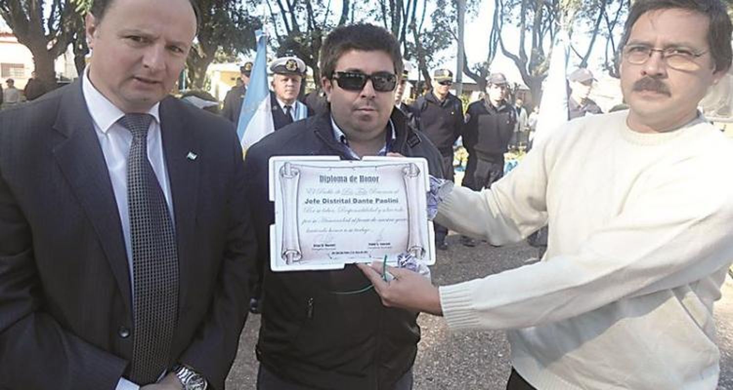 En el acto por el 25 de Mayo reconocieron a Paolini