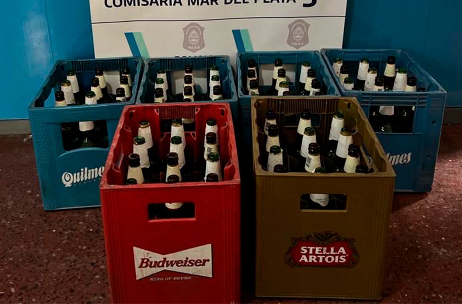 Robó 6 cajones de cerveza del depósito de reconocido restaurant del puerto