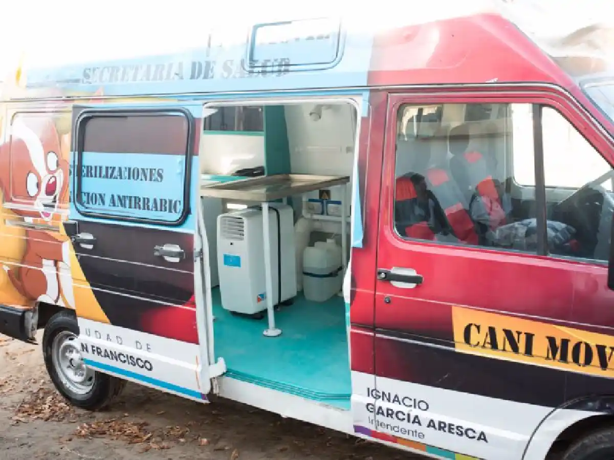 El Cani Móvil llega a barrio 20 de Junio