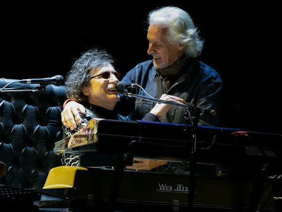 "¡Sabés las veces que también me censuraron!": el mensaje de Charly Garcia para Milo J
