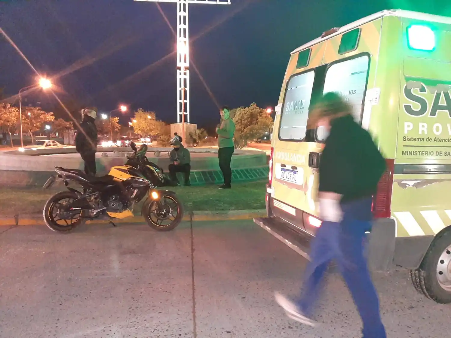 Un motociclista sufrió un accidente sin consecuencias graves