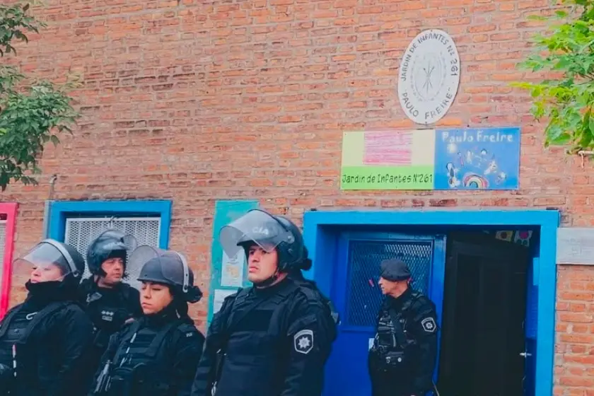 No hay clases en el jardín de Empalme Graneros donde denunciaron a un portero por abuso