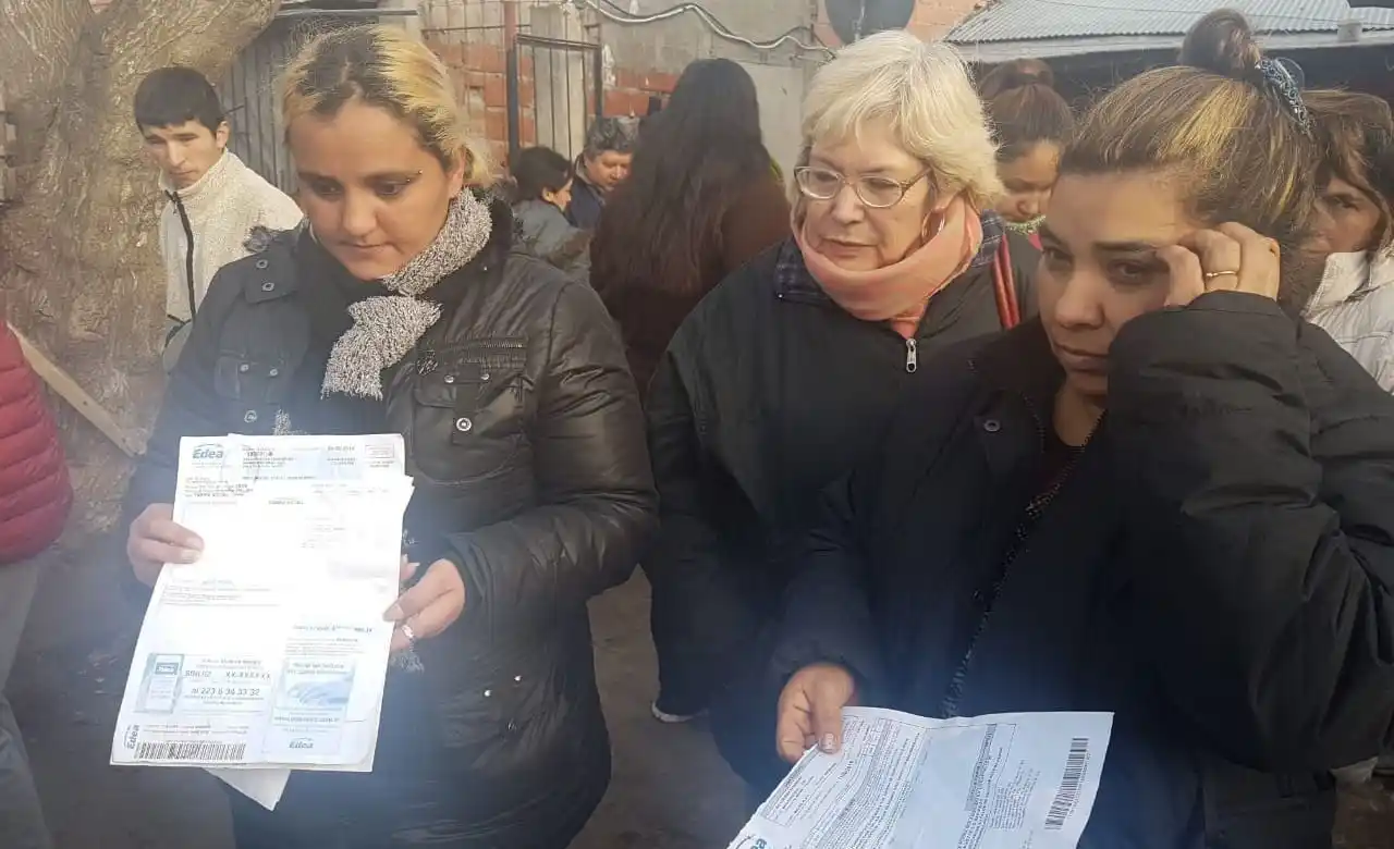 Tarifazo: En Mar del Plata montan guardias para evitar que le corten la luz a un comedor 