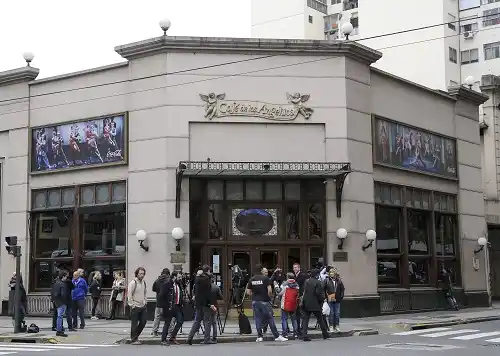 Un “arrepentido” vinculó a “Chicho” Serna y a la familia de Escobar con un capo narco