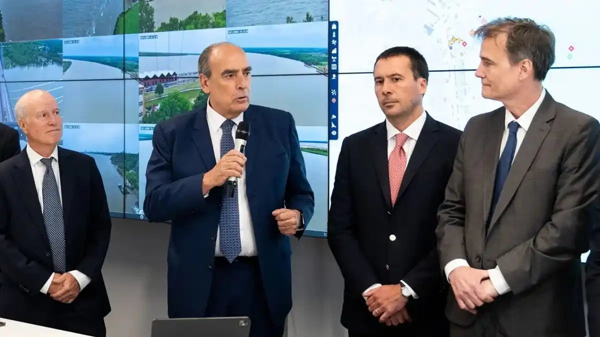 El ministro Guillermo Francos ayer, durante el anuncio.