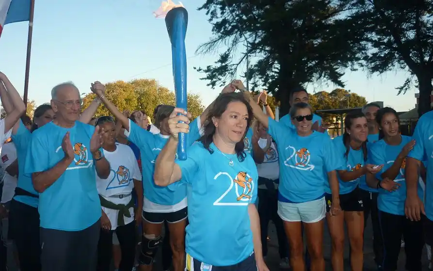 Nora Vega - Antorcha Panamericana