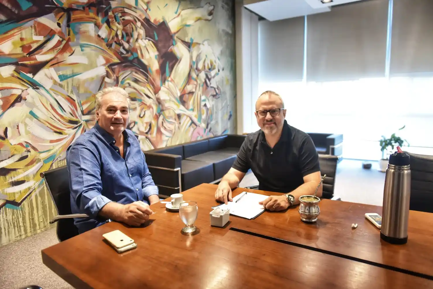 Tres de Febrero: Valenzuela acordó un 60% de aumento para municipales