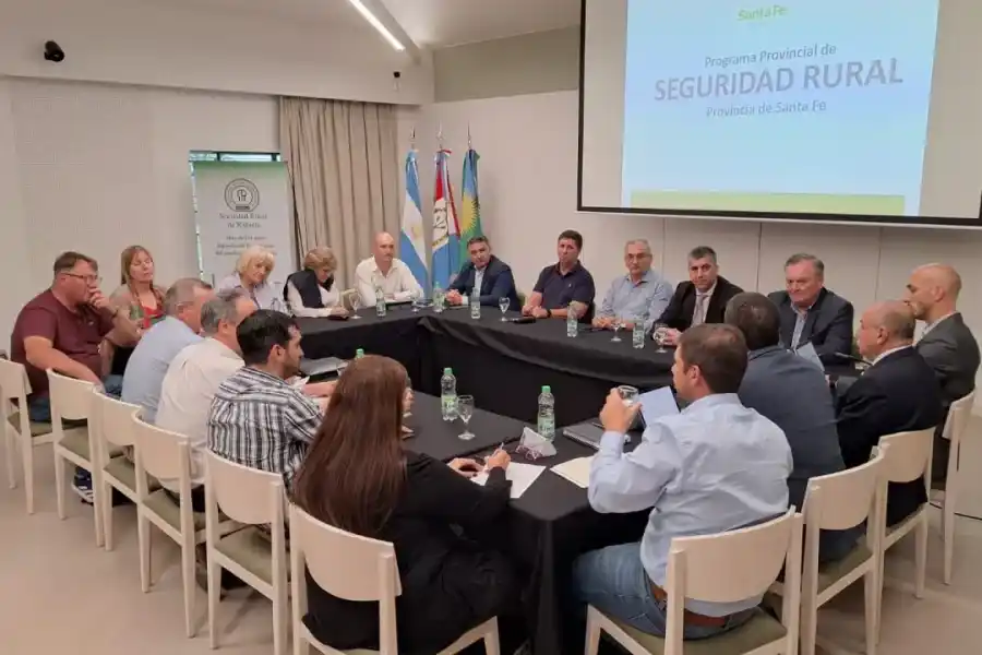 La Mesa Regional de Seguridad Rural se reunió en Rafaela para “abordar la problemática en la región”