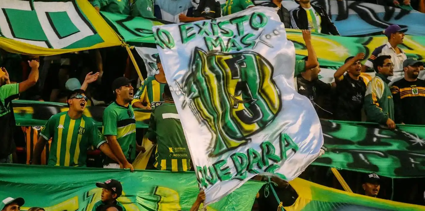 La hinchada del "Tiburón" estará presente el próximo sábado. (Foto: Prensa Aldosivi)
