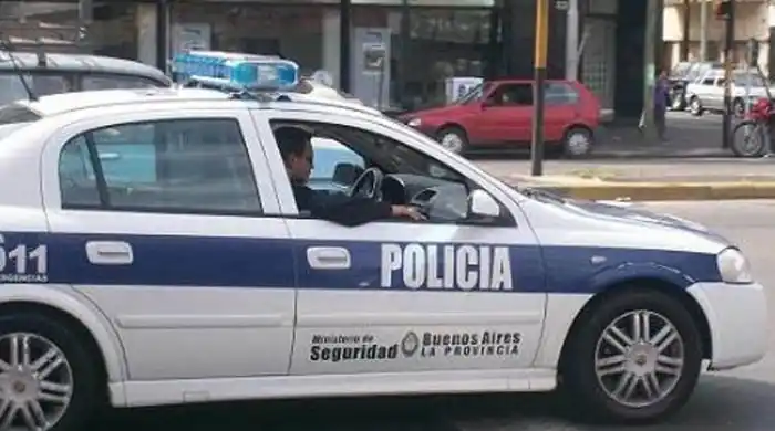 Horror: matan a pareja y por el crimen detienen a sus hijastros