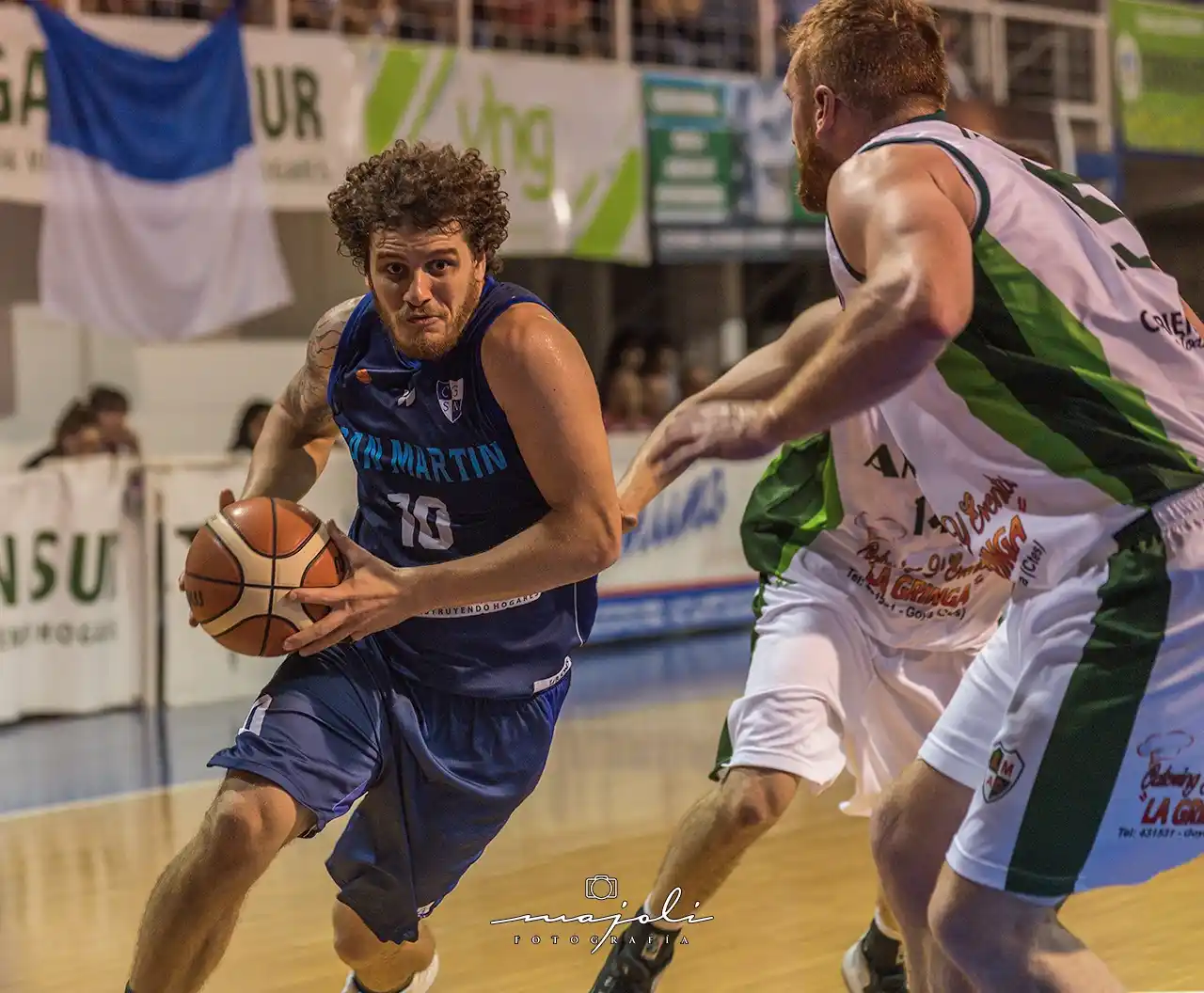 Central Entrerriano sumó al alero Damián Peruchena y busca un pivot