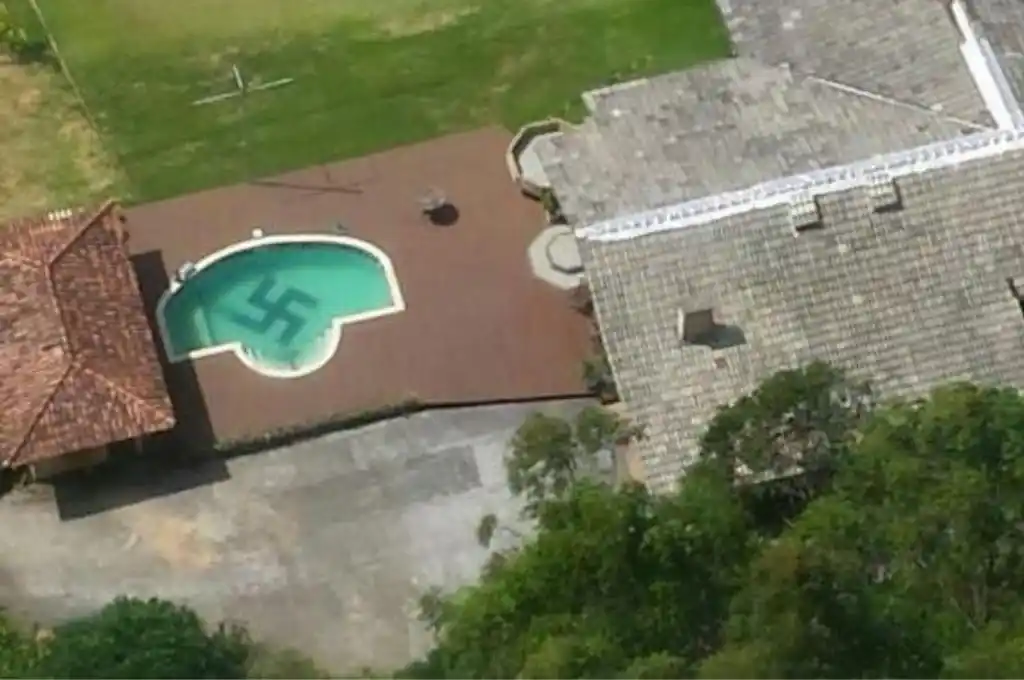 La justicia de Brasil ordena a un docente que modifique su piscina