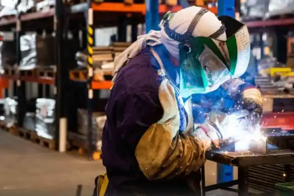 Industria pyme: creció 2,4% anual en marzo pero advierten por la necesidad de estabilizar los costos