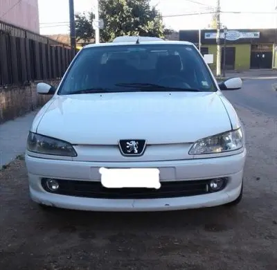 Le llevaron el auto de la puerta de la casa