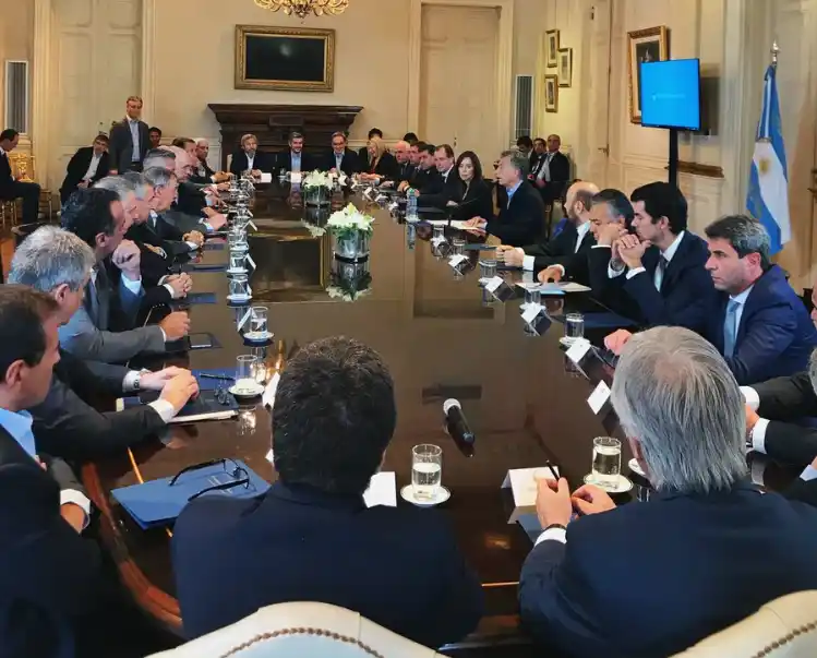 Pacto Fiscal: Hubo acuerdo entre las provincias y Nación y Vidal celebra llegada de $40 mil millones