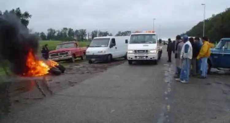 Comenzaron los trabajos para repavimentar el acceso a Santa Lucía