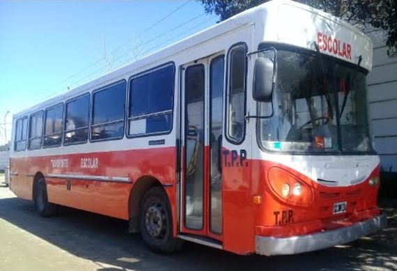 Con tres recorridos pendientes, se retomó el Transporte Escolar Rural