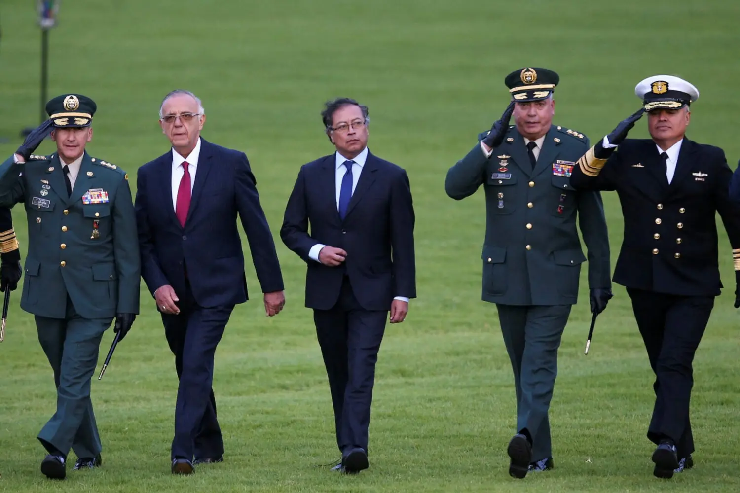 ¿Y EL PROCESO DE PAZ? Bombardeos y operativos contra el ELN continúan
