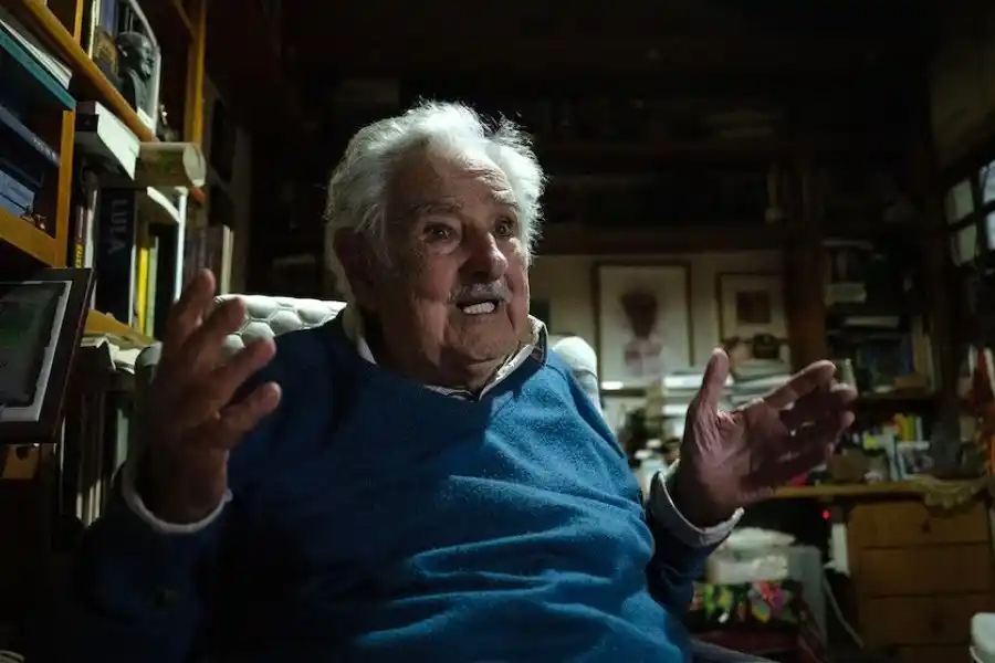 Pepe Mujica internado: Le realizaron una endoscopía digestiva terapeutica