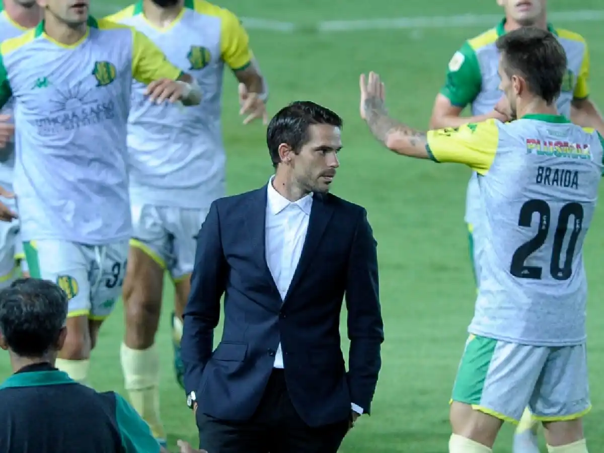 Gago contó cómo se dio su llegada a Aldosivi