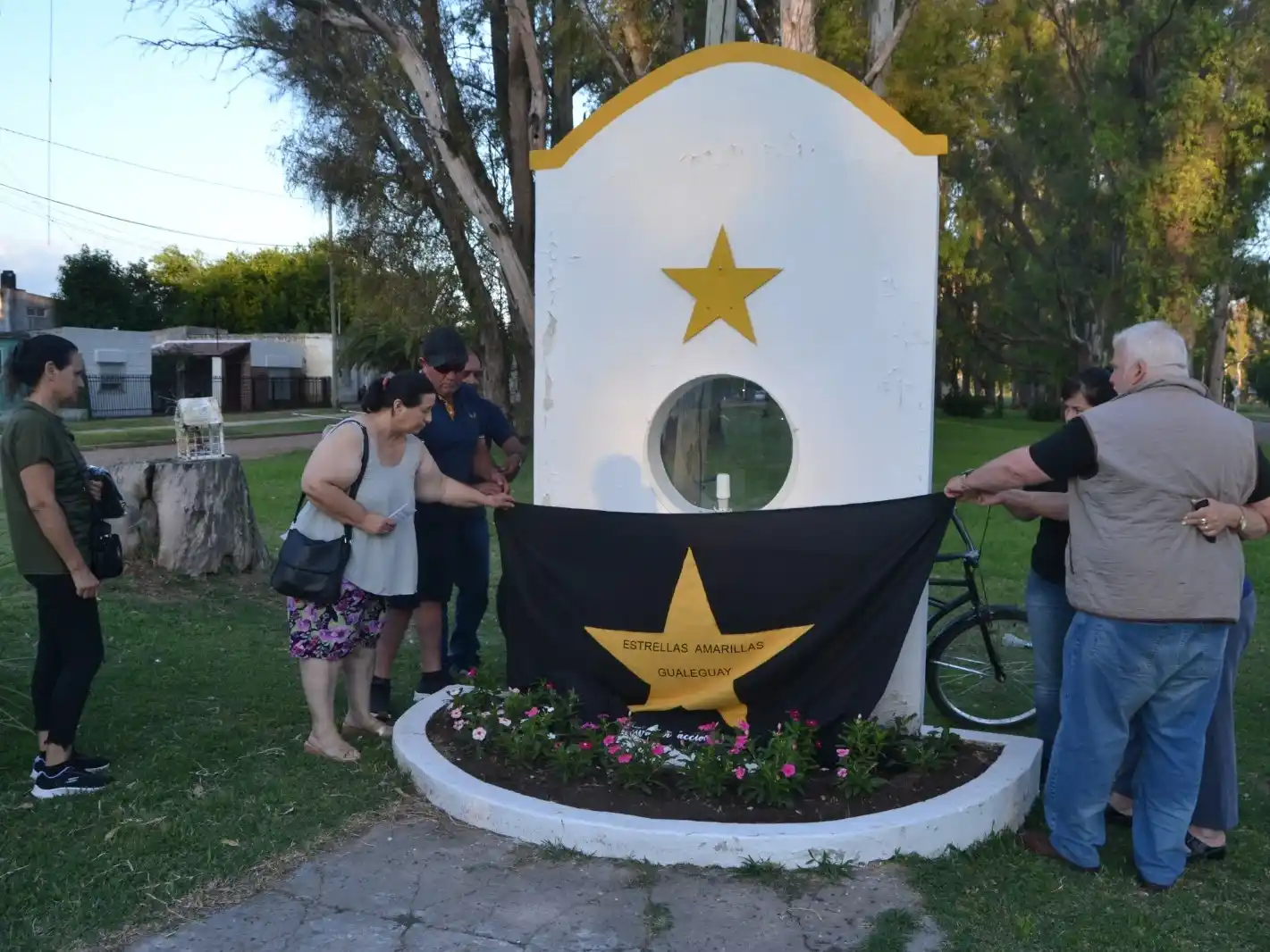 Descubrimiento de la obra de renovación del faro.