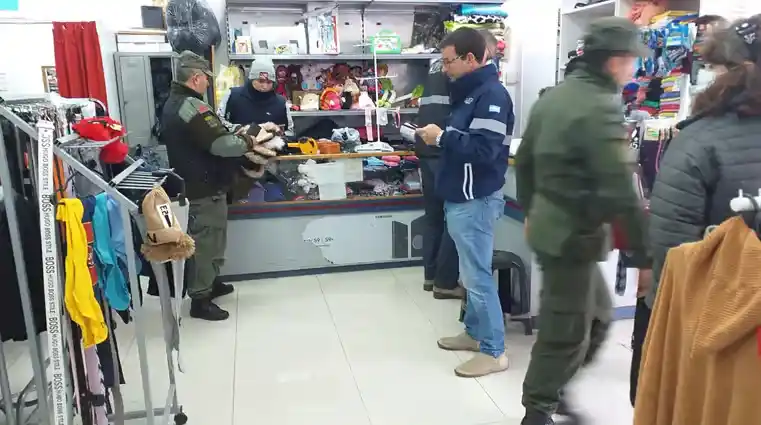 La Aduana y la DGI allanan múltiples domicilios comerciales en Gualeguaychú