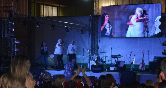 Lalo Mir y el “Dibu” Martínez, protagonistas de un fin de semana estelar en Concordia
