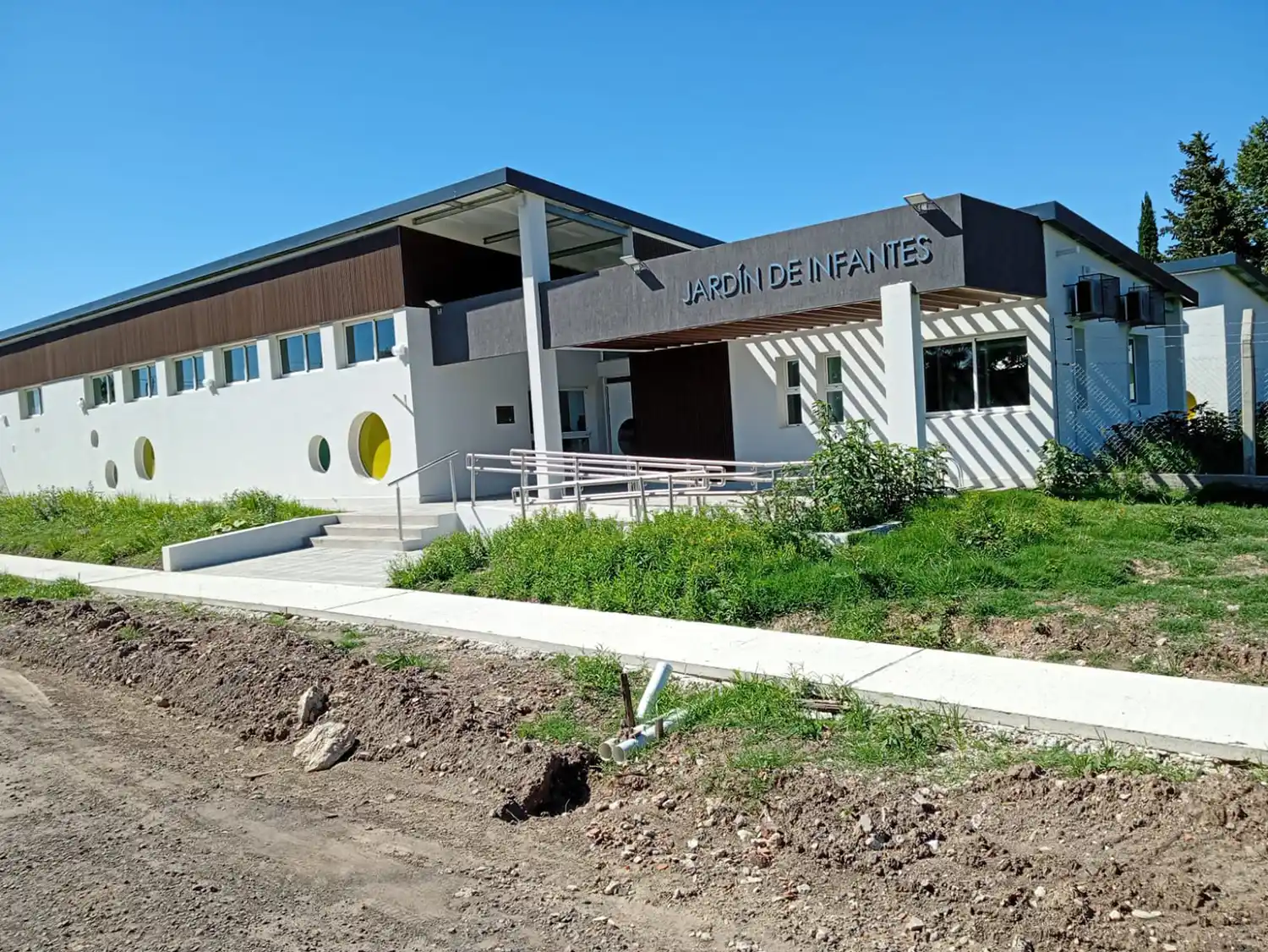 Un paso clave para la educación inicial: dos jardines se mudan a un edificio diseñado para la infancia