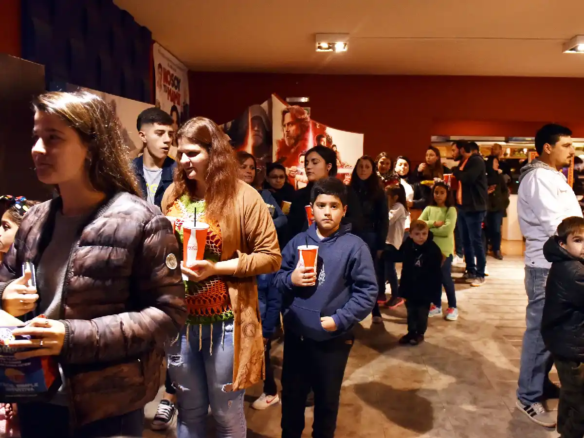 Cine: antes del cierre, el coronavirus ya provocaba una fuerte caída de espectadores