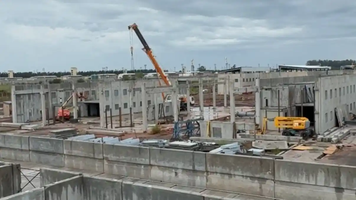 Especialistas penitenciarios de la ONU y de la región recorrieron “El Infierno”, la nueva cárcel de alto perfil