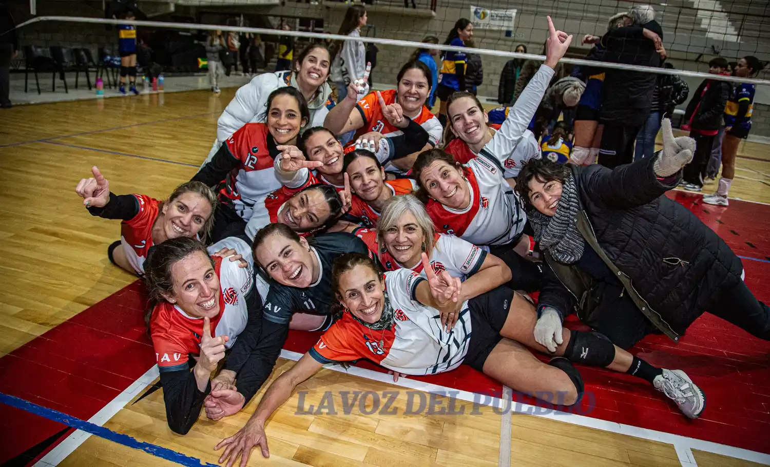 Primera Femenino: Tres Arroyos Vóley Negro es el campeón
