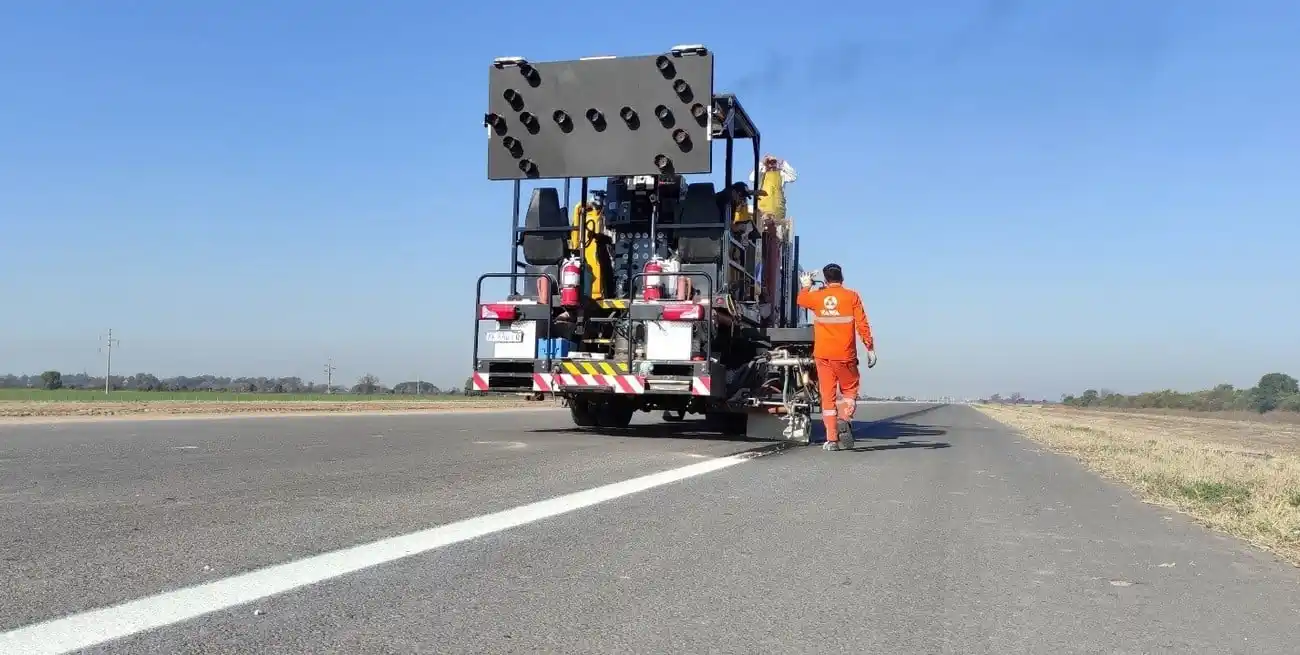 Equipos técnicos que supervisaban obras en todo el país Crédito: Vialidad Nacional.