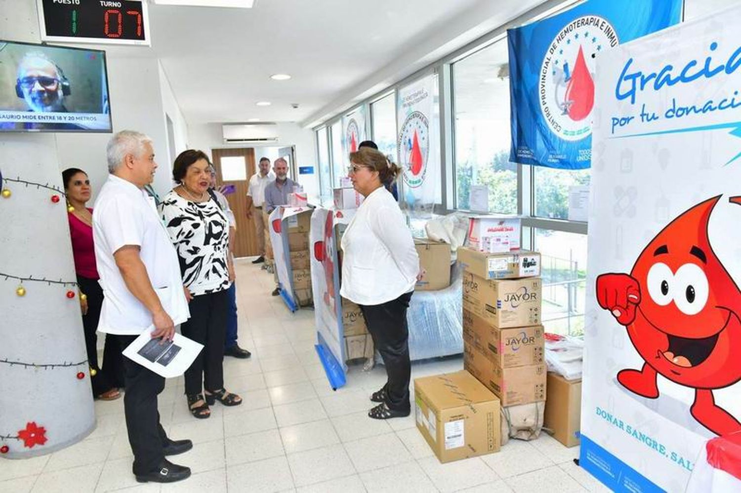 El Gobierno entregó nuevo equipamiento de
hemoterapia a hospitales del interior y capital