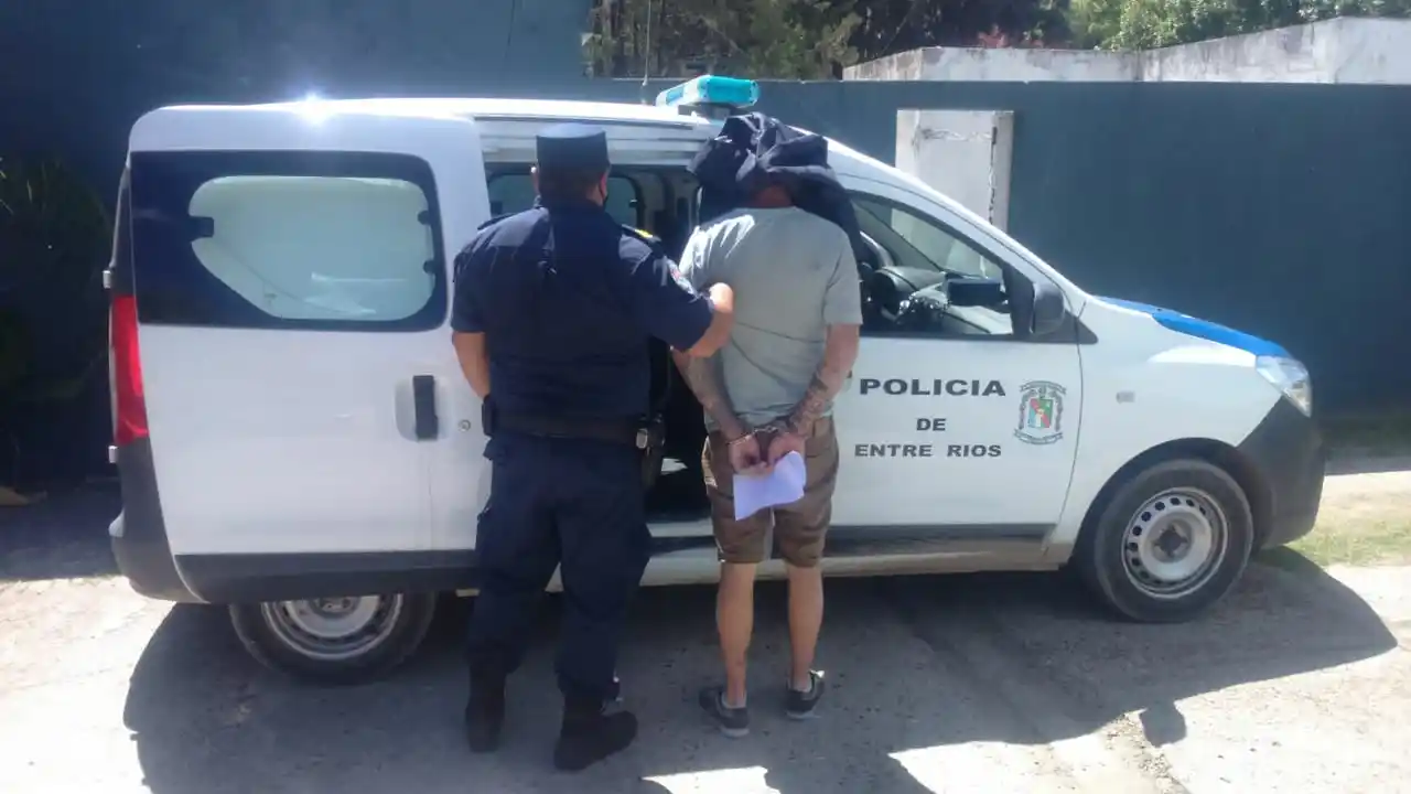 Provocó disturbios, intentó agredir a policías y terminó detenido