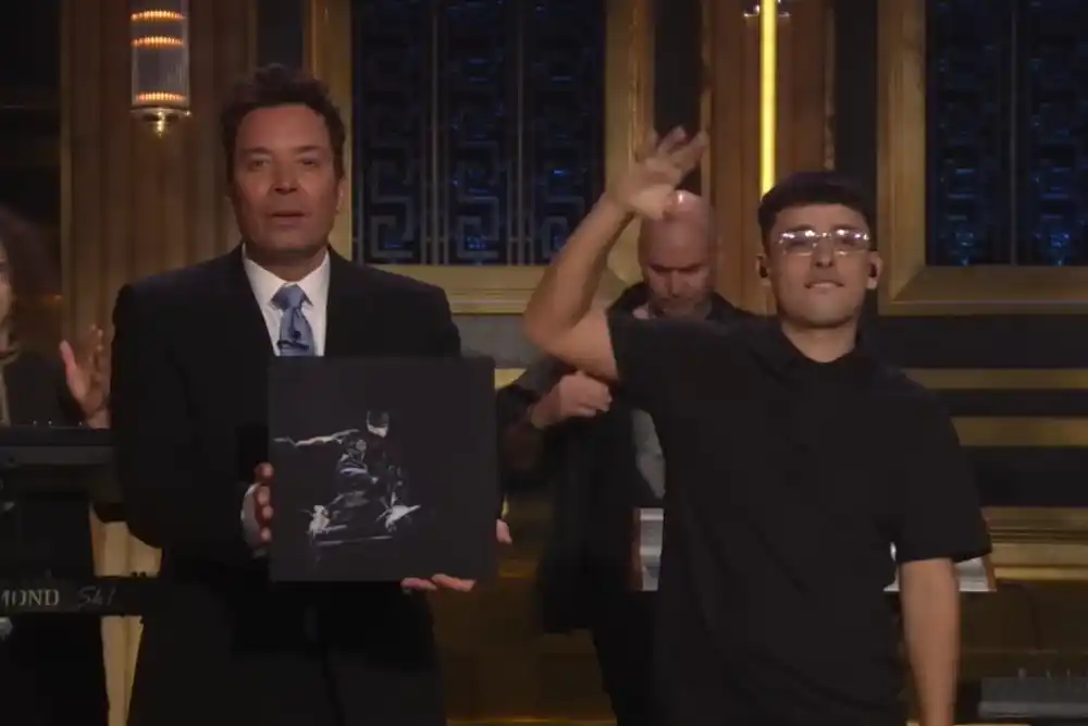 Trueno representó a Argentina en el show de Jimmy Fallon y homenajeó a Los Wachiturros