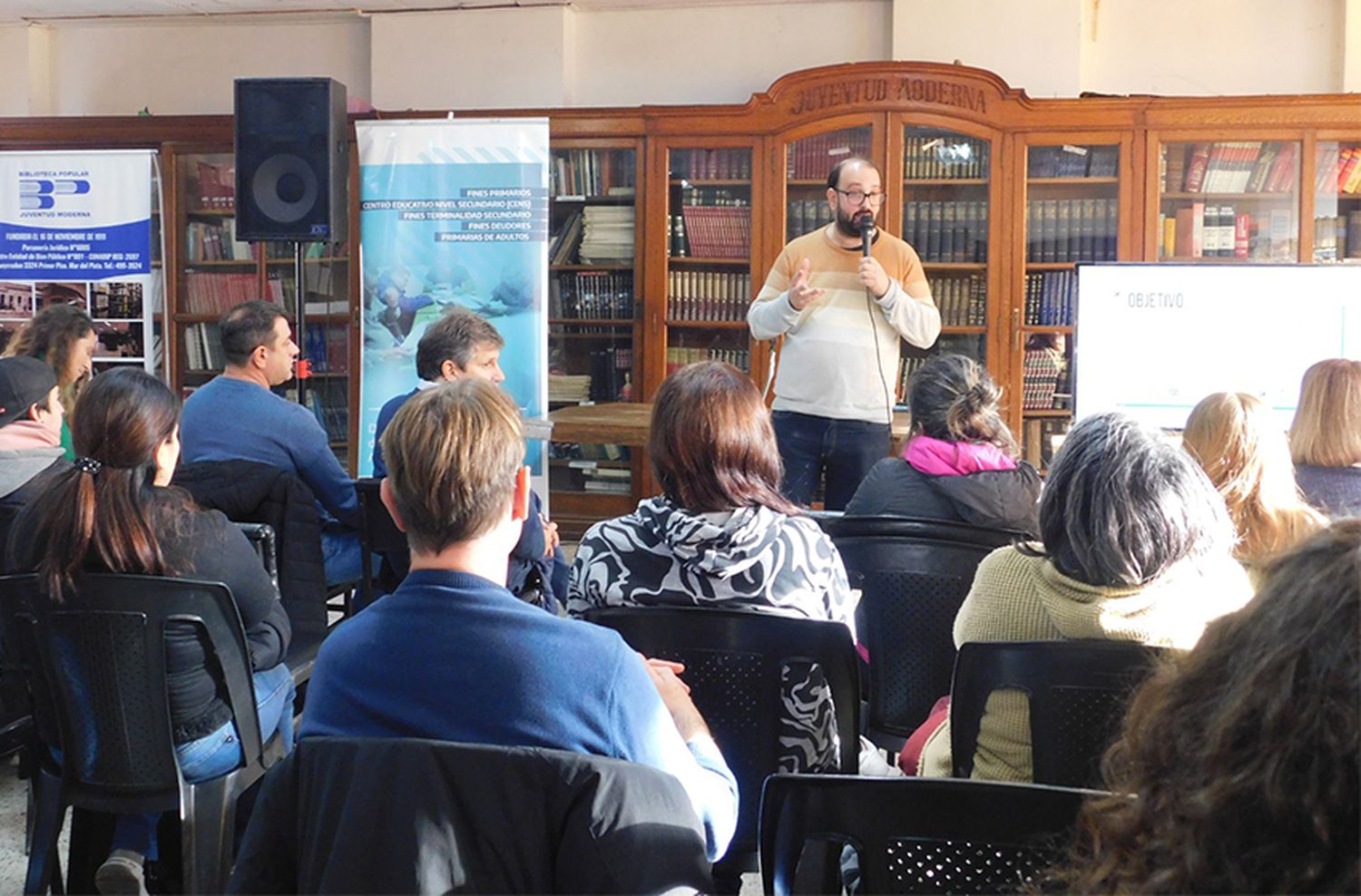 Jornada de ciudadanía digital y bullying para el plan Fines en Mar del Plata