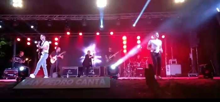Campedrinos, durante su show en el festival San Pedro Canta.