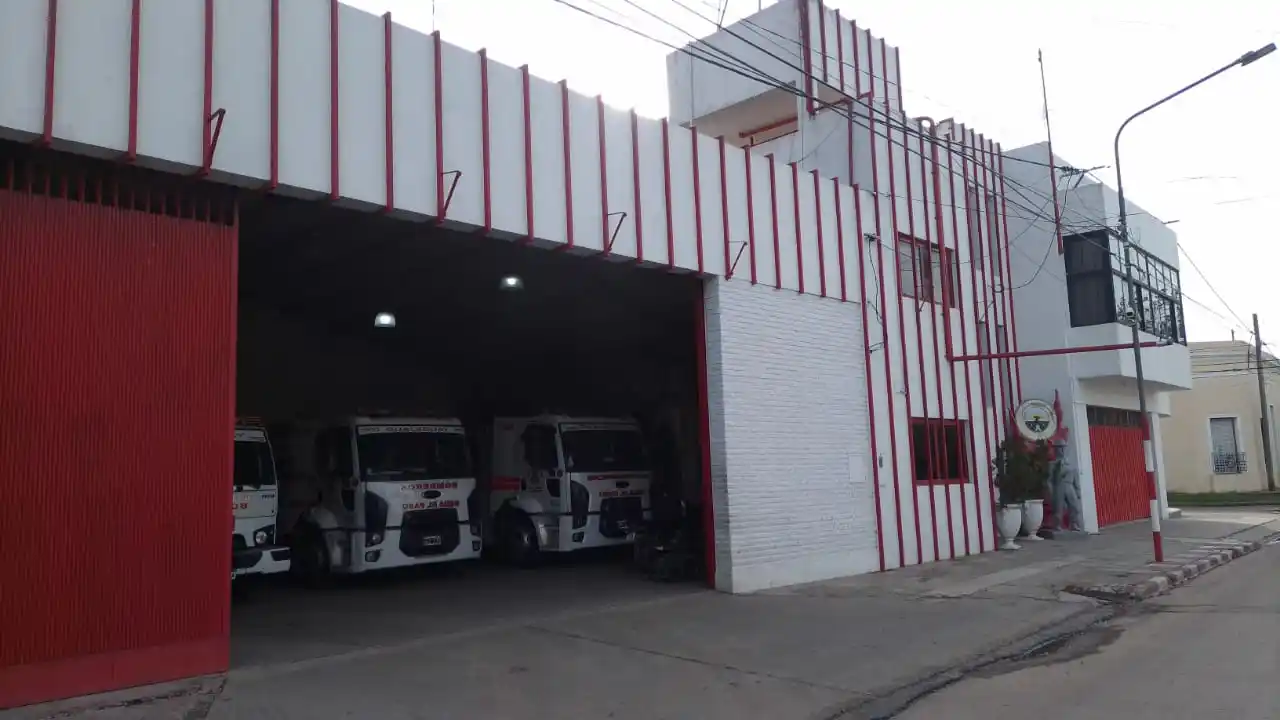 BOMBEROS