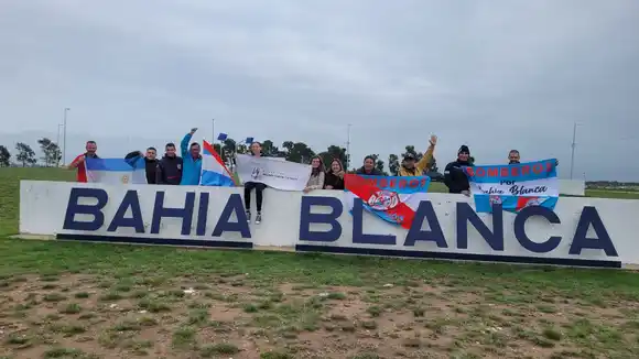 Bomberos entrerrianos llevaron donaciones a Bahía Blanca