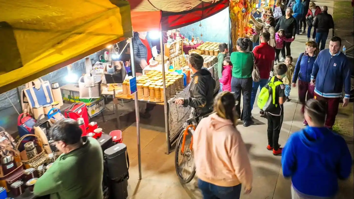 El fin de semana que viene se podrá disfrutar de esta feria que tendrá más de 100 expositores.   (foto Gentileza Municipalidad de Arroyito)