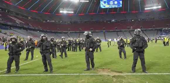 Dos TikTokers belgas pasaron 27 horas en un baño del Allianz Arena y vieron gratis la final de la Champions League