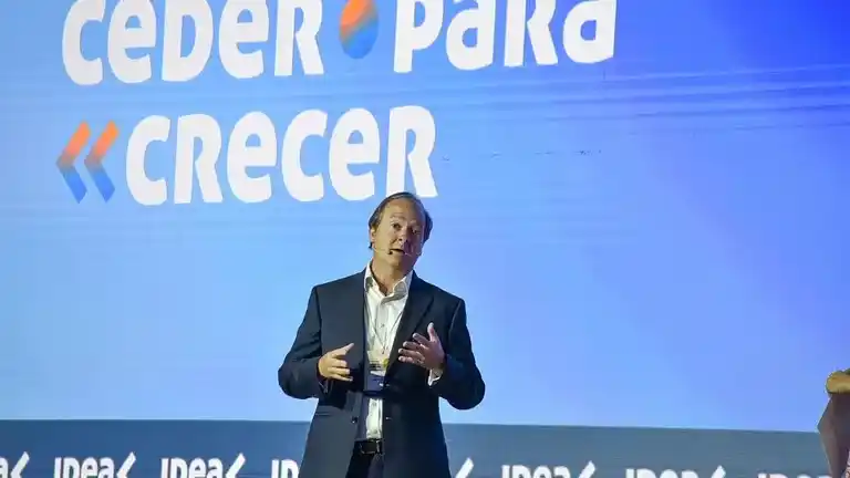 Caputo suma a un ex CEO de YPF como nuevo viceministro: coordinará las áreas energéticas