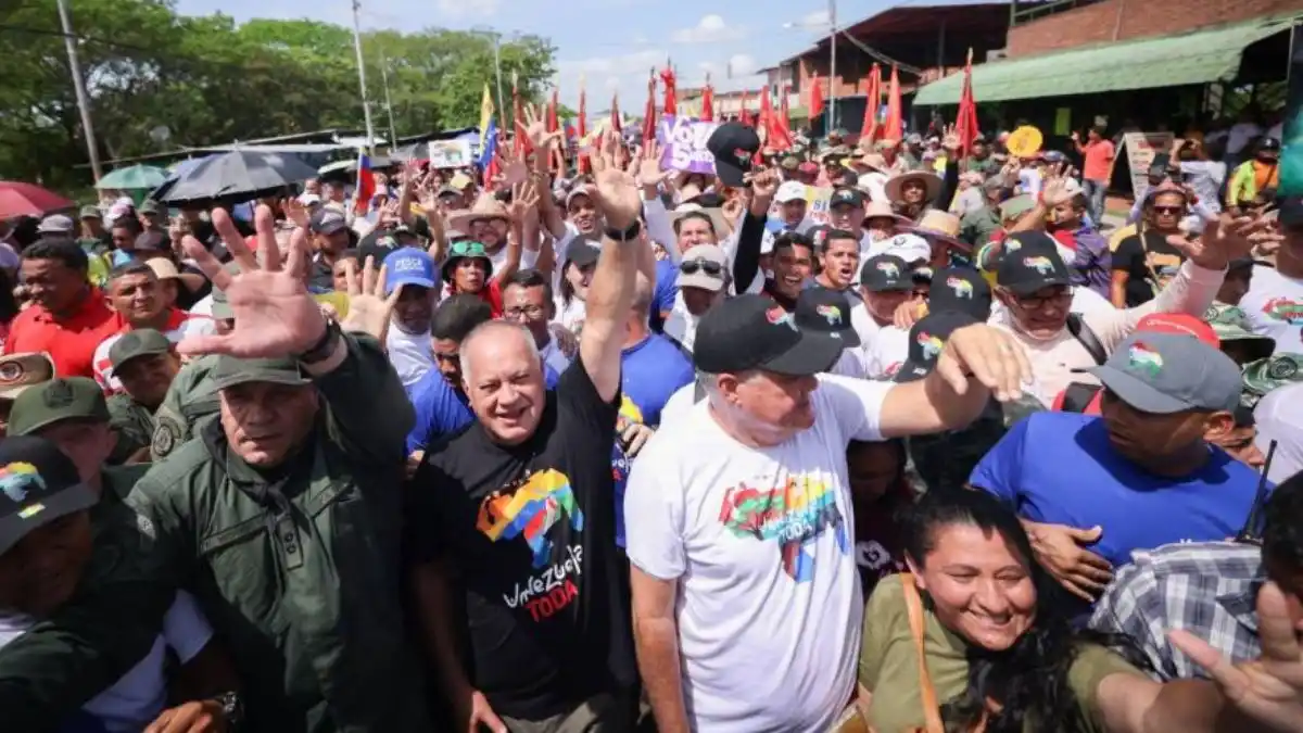 “ESTÁN DE ESPALDAS AL PAÍS, AL PUEBLO”: Diosdado a la oposición “guabinosa” (Video)